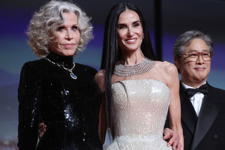 Demi Moore, Jane Fonda, Kilau Payet hingga Gaun Antik, Intip Tren Mode di Cannes 2026, Dominasi kemilau payet yang glamor di malam pembukaan, Pesona gaya dramatis hingga sentuhan elegan yang modern, Permainan motif unik dan keberanian mendobrak aturan mode, Perpaduan gaya eksentrik dan romantisme busana klasik