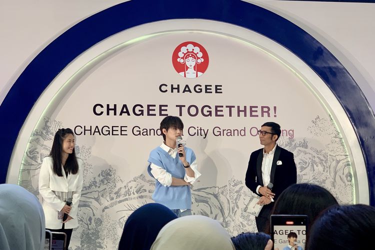 promo Chagee, Promo Chagee, promo chagee, promo chagee mal gandaria city, brand ambassador promo chagee chenle NCT dream, chenle nct jadi friend of chagee, chenle nct x chagee indonesia, Gaet Chenle NCT Dream, Antrean Chagee Membeludak di Mal Gandaria City