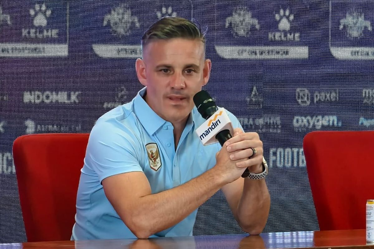 Timnas Indonesia, FIFA Matchday, Oman, John Herdman, Emil Audero, Herdman Bawa Indonesia Putus Rekor Buruk Kontra Oman: Suporter Menakjubkan