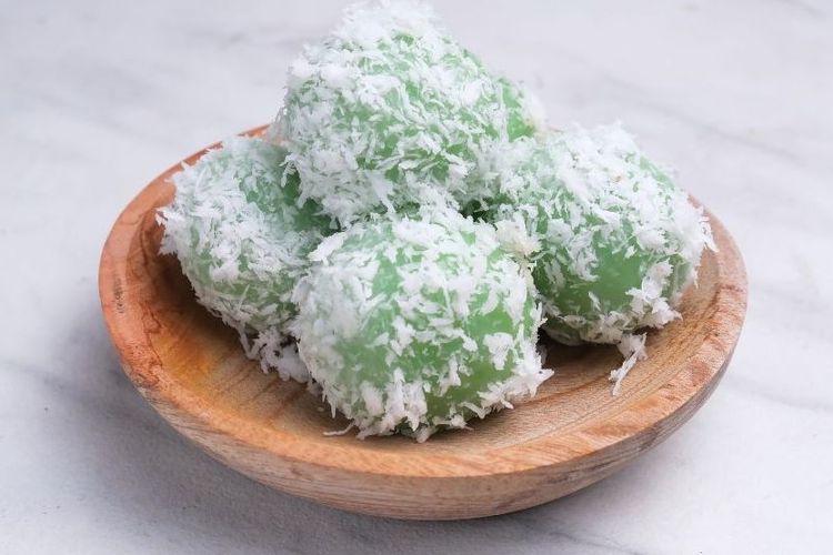 kuliner Malang, kuliner malang, kuliner Pasar Oro-oro Dowo, kuliner Malang Pasar Oro-oro Dowo, lumpur kentang Malang, bakso goreng Pasar Oro-oro Dowo, Liburan ke Malang, Ini 9 Kuliner di Pasar Oro-oro Dowo yang Populer dan Wajib Dicoba, 1. Lumpur Kentang 27, 2. Bakso Goreng Ayam Bangkit, 3. Ote-ote Fam, 4. Nasi Liwet Bakar Kemangi, 5. Klepon-Ku, 6. Martabak Mini Mas Arif, 7. Onde-onde Sukun Bu Ana, 8. Pisang Goreng Madu Pawon Papa, 9. Nasi Buk Ibu Supina