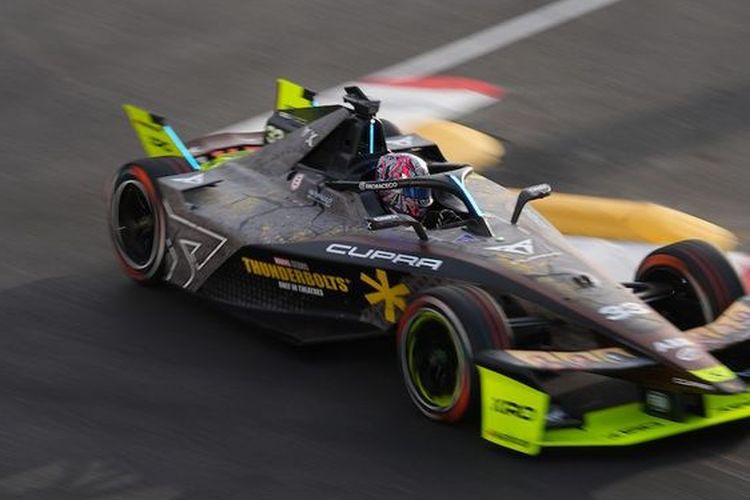 Formula E Jakarta, Formula E, balap mobil listrik, Sarinah Jakarta E-Prix, hasil balap formula e jakarta, Hasil Balap Formula E Jakarta, Dan Ticktum Juara