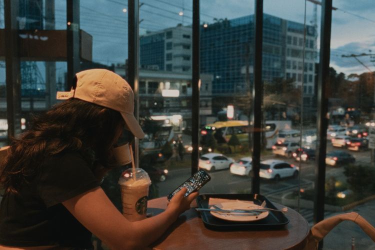 makan sendirian, makan sendiri, Dulu Dianggap Canggung, Makan Sendirian Kini Jadi Tren Gaya Hidup