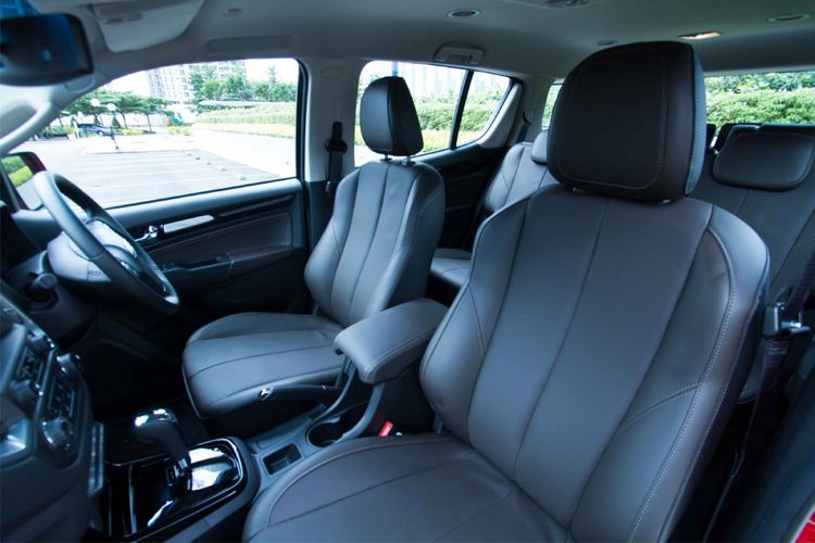 Ferari Jok, jok elektrik, Rahasia Jok Elektrik Tetap Awet, Begini Cara Merawatnya