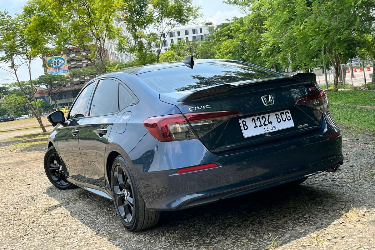 test drive, honda civic rs, fitur, Civic RS e:HEV, Honda Civic RS HEV, Bahas Fitur Honda Civic RS e:HEV, Lengkap tapi Masih Ada yang Kurang