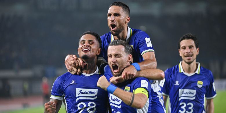 Persib, Ratchaburi, Persib Bandung, Ratchaburi FC, Bojan Hodak, Bojan Hodak Harapkan Atmosfer GBLA untuk Kalahkan Ratchaburi FC