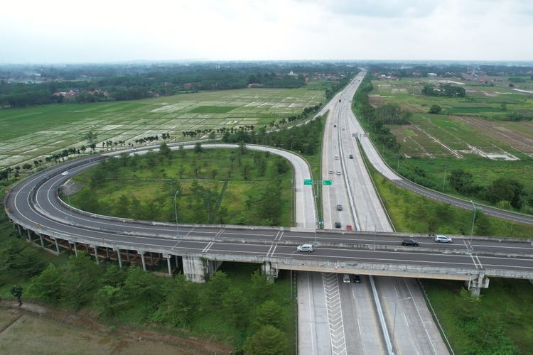 rest area, arus mudik, rekayasa lalu lintas, Tol Trans Jawa, Saat One Way, Pemudik Bisa Pakai Rest Area Jalur Berlawanan