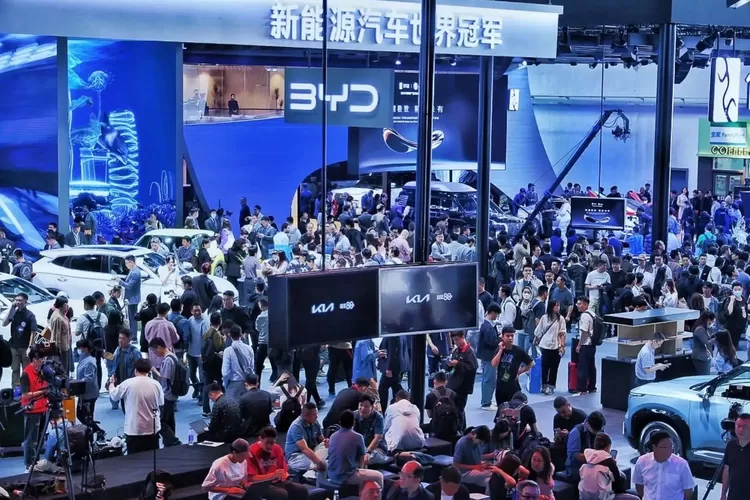 Jetour, Jetour G700, Beijing Auto Show 2026, Jetour Siapkan Mobil Konsep dan PHEV Terbaru di Beijing Auto Show 2026