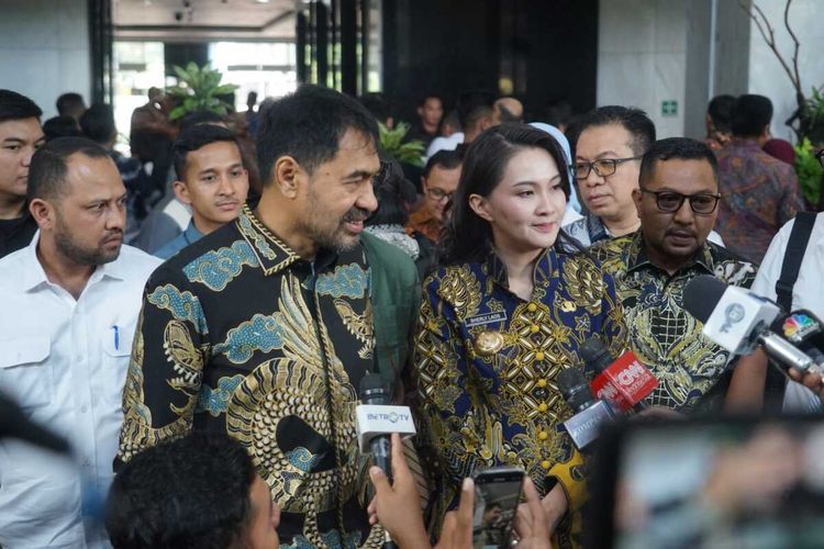 Gubernur Sherly, menteri keuangan purbaya yudhi sadewa, Menkeu Purbaya, Pemangkasan TKD, gubernur protes TKD, Digeruduk 18 Gubernur Protes Pemangkasan TKD, Begini Respons Menkeu Purbaya, Para Gubernur Kompak Tolak Pemotongan TKD, Respons Purbaya: Kritik Itu Wajar, Fokus Purbaya: Efisiensi dan Akuntabilitas, Pemangkasan TKD Belum Final, Dialog Akan Dilanjutkan, Isu Panas Jelang RAPBN 2026