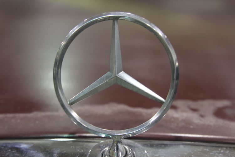 Mercedes-Benz, Geely, mobil listrik, Mercedes-Benz Bakal Ambil Teknologi Mobil Listrik Geely