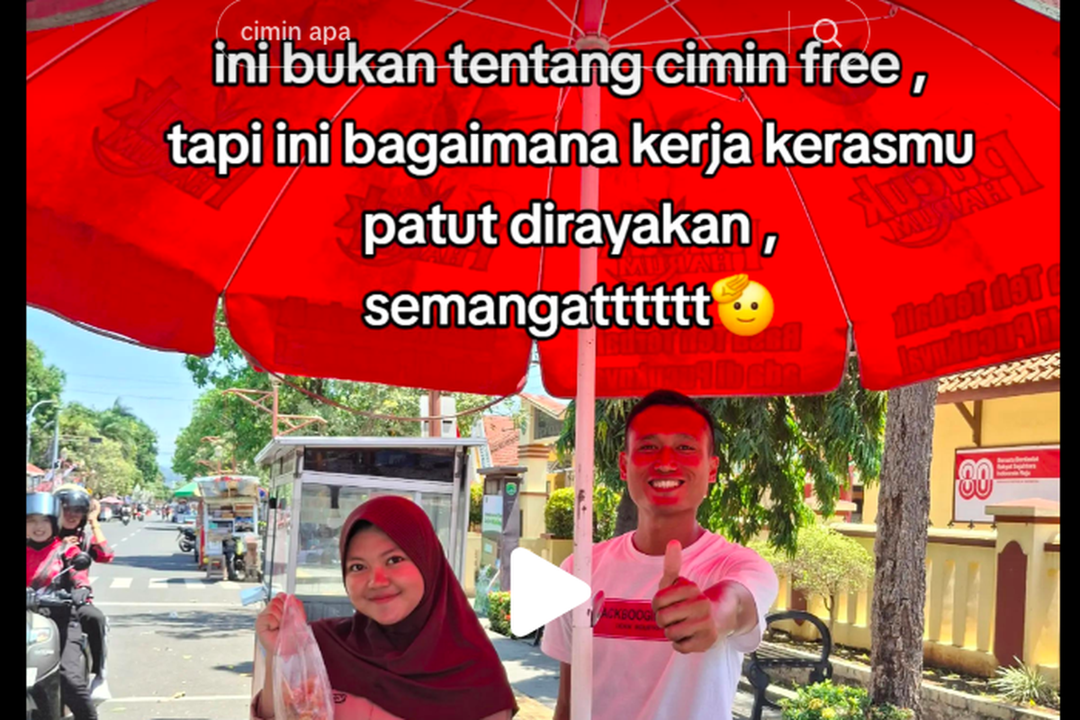 viral, Majalengka, TikTok, cimin mang deni majalengka, mang deni penjual cimin majalengka, Viral Sosok Mang Deni, Selalu Bagikan Cimin Gratis ke Siswa Berprestasi di Majalengka, Kisah Mang Deni apresiasi pelajar di Majalengka, Memotivasi pelajar berprestasi, Viral ke banyak sekolah di Majalengka, Tidak rugi bagi-bagi cimin gratis, masih tolak donasi