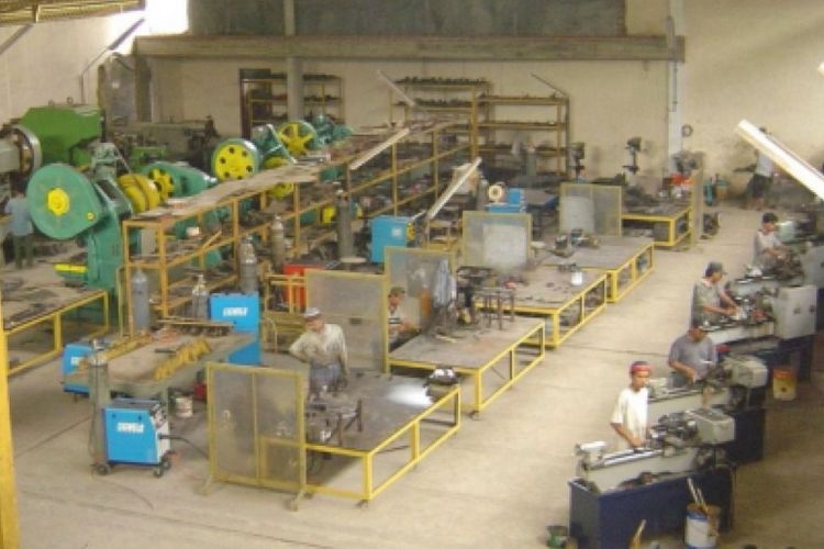 penjualan mobil, industri otomotif, kendaraan bermotor, industri komponen, Pasar Melemah, Ada Usul Insentif PPnBM Mobil Ditanggung Pemerintah