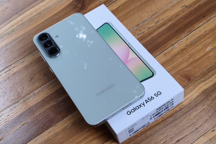 Smartphone, Samsung, galaxy a55, spesifikasi samsung a55, galaxy a56, Samsung A56, harga samsung a56, spesifikasi samsung a56, Adu Spesifikasi Samsung Galaxy A56 5G Vs Galaxy A55 5G, Desain kamera baru, Chipset lebih ngebut, Fitur AI ala flagship, Layar lebih mumpuni, Ngecas baterai makin cepat
