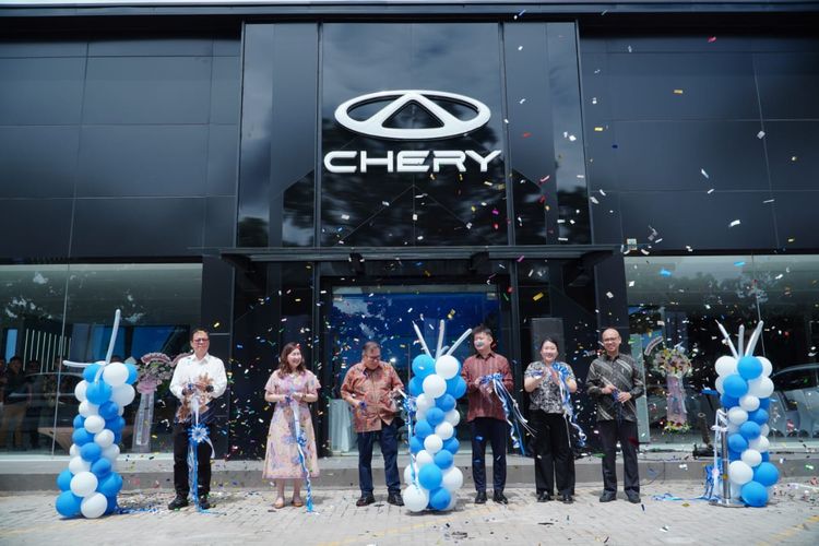 Chery, Diler Chery, Chery Sales Indonesia, Chery Dekati Warga Bintaro, Buka Diler Baru