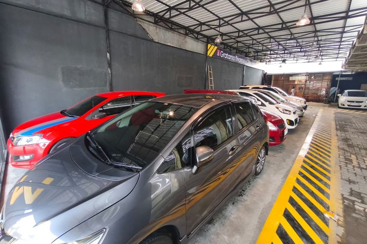 mobil bekas, Mobil bekas untuk keluarga muda, rekomendasi mobil bekas, Rekomendasi 5 Mobil Bekas yang Cocok untuk Keluarga Muda, Nissan X-Trail , Honda Freed, Mitsubishi Outlander PX , Honda Jazz RS , Suzuki Swift 