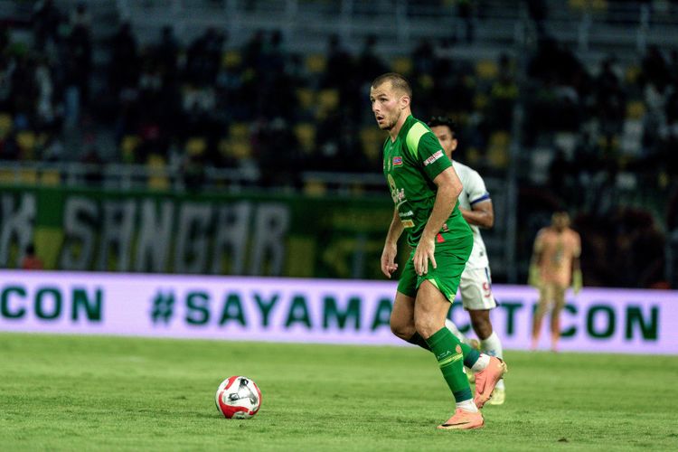 Bernardo Tavares, Bajul Ijo, Super League 2025-2026, Persebaya Bangkit di Tengah Tekanan, Tavares Sebut Kemenangan Soal Mentalitas