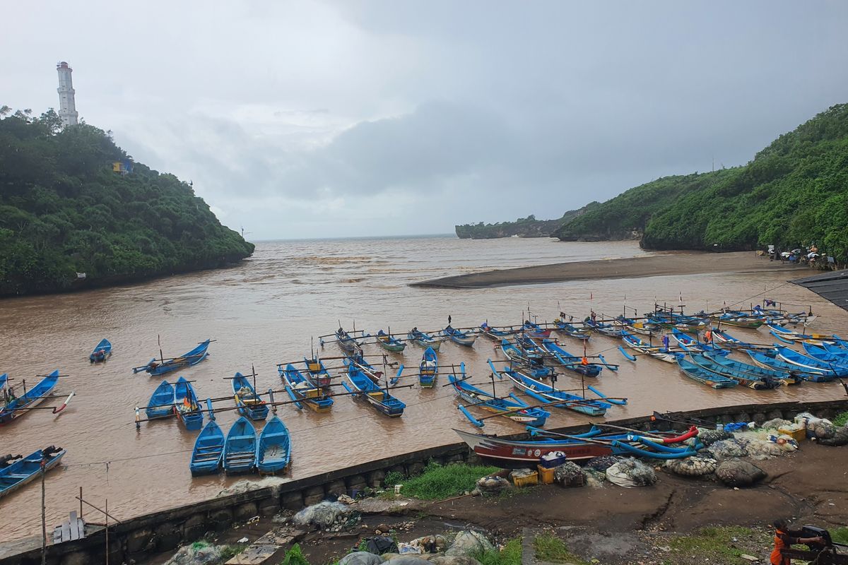 non-tunai, Pos Utama Pantai Baron Gunungkidul Resmi Terapkan Pembayaran Non-Tunai