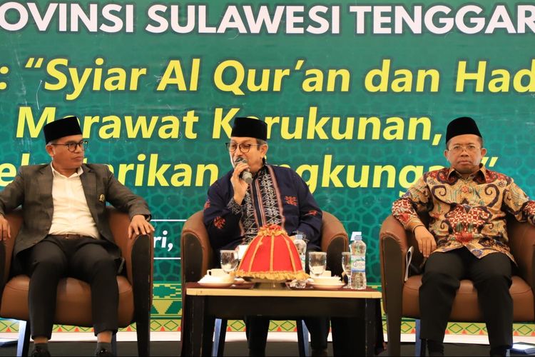 Menteri Agama, Gus Yaqut Jadi Tersangka, Ini Deretan Menteri Agama yang Pernah Terseret Kasus Korupsi Haji, Mengapa Kasus Kuota Haji Kembali Menyeret Menteri Agama?, Bagaimana Kasus Korupsi Said Agil Husin al Munawar?, Bagaimana Perkara Suryadharma Ali Diproses Hukum?, Bagaimana Perkembangan Terbaru Kasus Yaqut Cholil Qoumas?