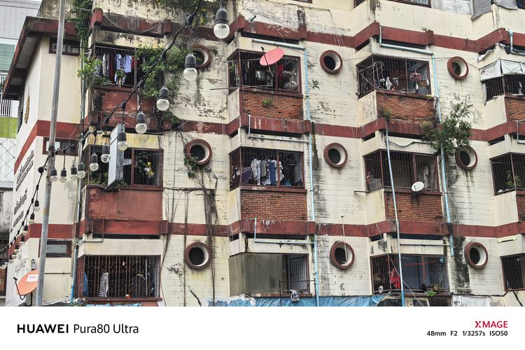 Huawei, Pura 80 series, Pura 80 Ultra, huawei, Pura 80 Series, huawei pura 80 series, pura 80 ultra, spesifikasi pura 80 ultra, Uniknya Memotret Kota Bangkok dengan Huawei Pura 80 Ultra, Hasil foto Huawei Pura 80 Ultra, Telephoto jadi lensa favorit, Kamera ultrawide: sudut pandang luas, tapi ..., Kota Bangkok di siang hari, Beri pengalaman unik, Spesifikasi Huawei Pura 80 Ultra