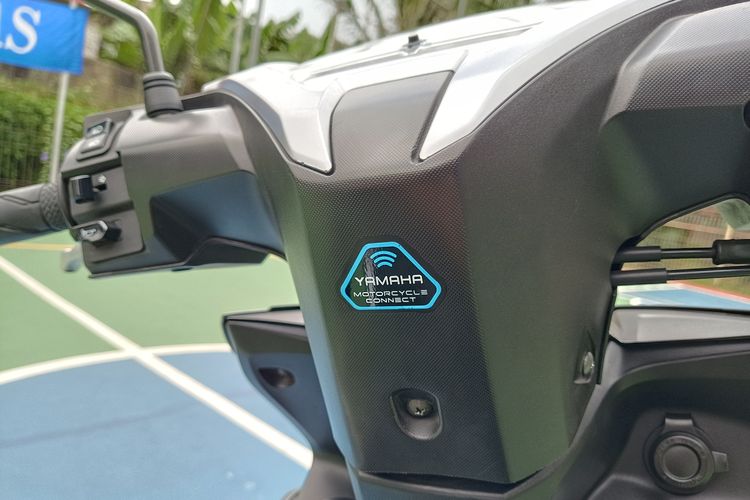 Yamaha FreeGo 125, skuter matik, f fitur keyless, transportasi harian, Yamaha FreeGo 125: Opsi Skuter Matik Praktis untuk Harian