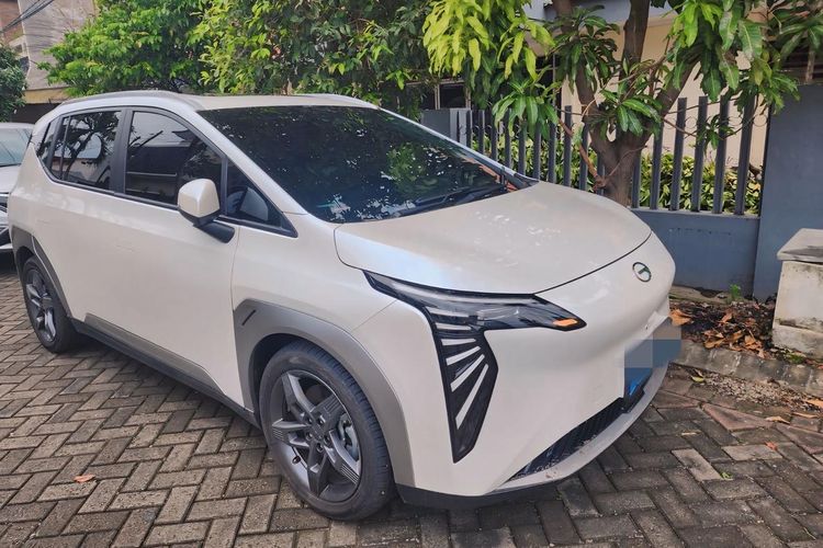 otomotif, Impresi, impresi berkendara, Aion, Aion Y Plus, pengalaman berkendara, Curhat Pengguna Aion Y Plus: Plus Minus Dipakai Harian, Kabin Lapang dan Fitur Lengkap, Suspensi Tegas, tapi Stabil, Ergonomi Masih Bisa Ditingkatkan,  Androit Auto Aion Y Plus, Fitur Digital Serba Sentuh, Masalah pada Android Auto, Kesimpulan