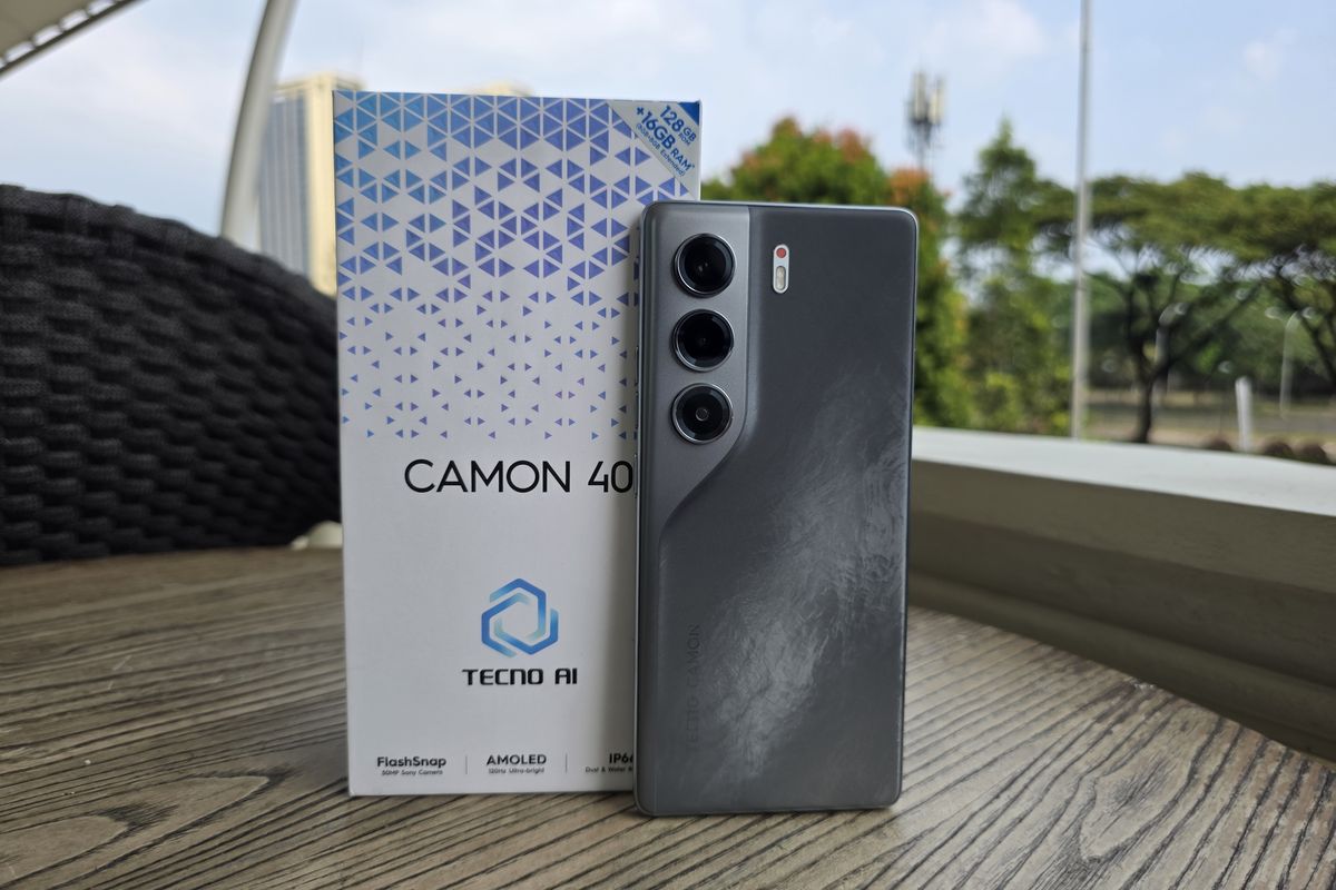 Tecno, Tecno Camon 40, FlashSnap, unboxing, adapter charger, harga tecno camon 40, Unboxing Tecno Camon 40, one-tap button, Membuka Kotak Kemasan Tecno Camon 40 Versi Indonesia, Masih Dapat Adaptor Charger