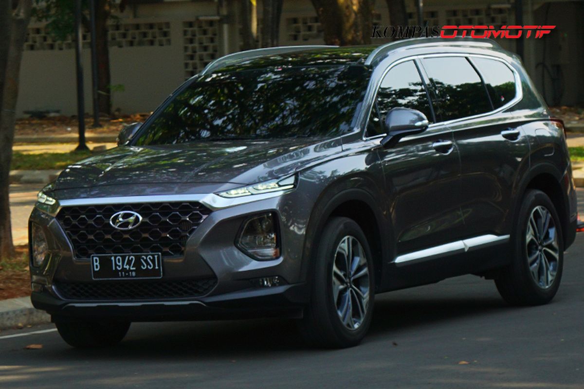 Hyundai Santa Fe, Hyundai Santa Fe bekas, mobil bekas, Daftar Harga Hyundai Santa Fe Bekas, mulai Rp 135 Jutaan