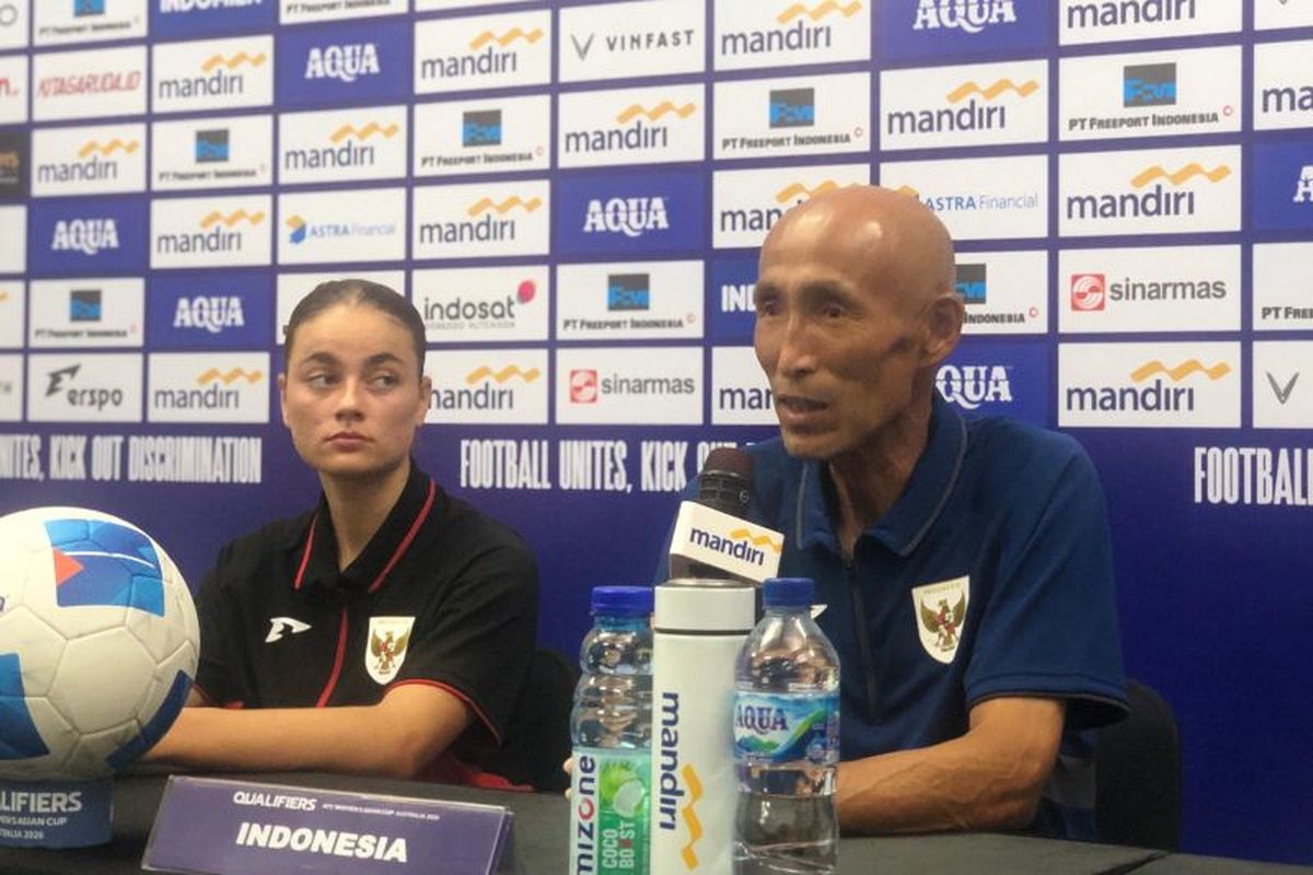 Timnas Putri Indonesia, kualifikasi Piala Asia Putri 2026, Indonesia vs Pakistan, Satoru Mochizuki, Liga 1 Putri, Kualifikasi Piala Asia Putri 2026, Mochizuki Bicara Soal Absensi Liga 1 Putri Usai Kekalahan dari Pakistan