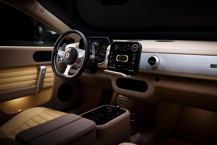 otomotif, Ferrari, Desainer Otomotif Ungkap Alasan Ferrari Luce Banjir Kritik