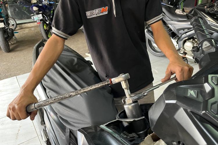 Komstir, tips motor, Komstir motor, Komstir oblak, One M Komstir, Cuci Steam Bikin Komstir Motor Cepat Rusak? Ini Penjelasan Ahli