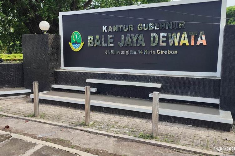 Bale Jaya Dewata, Cirebon, Dedi Mulyadi, Jaya Dewata, cirebon, dedi mulyadi, gedung negara cirebon, jaya dewata, Siapa Jaya Dewata yang Namanya Dipilih Dedi Mulyadi dan Tuai Polemik Gedung di Cirebon?