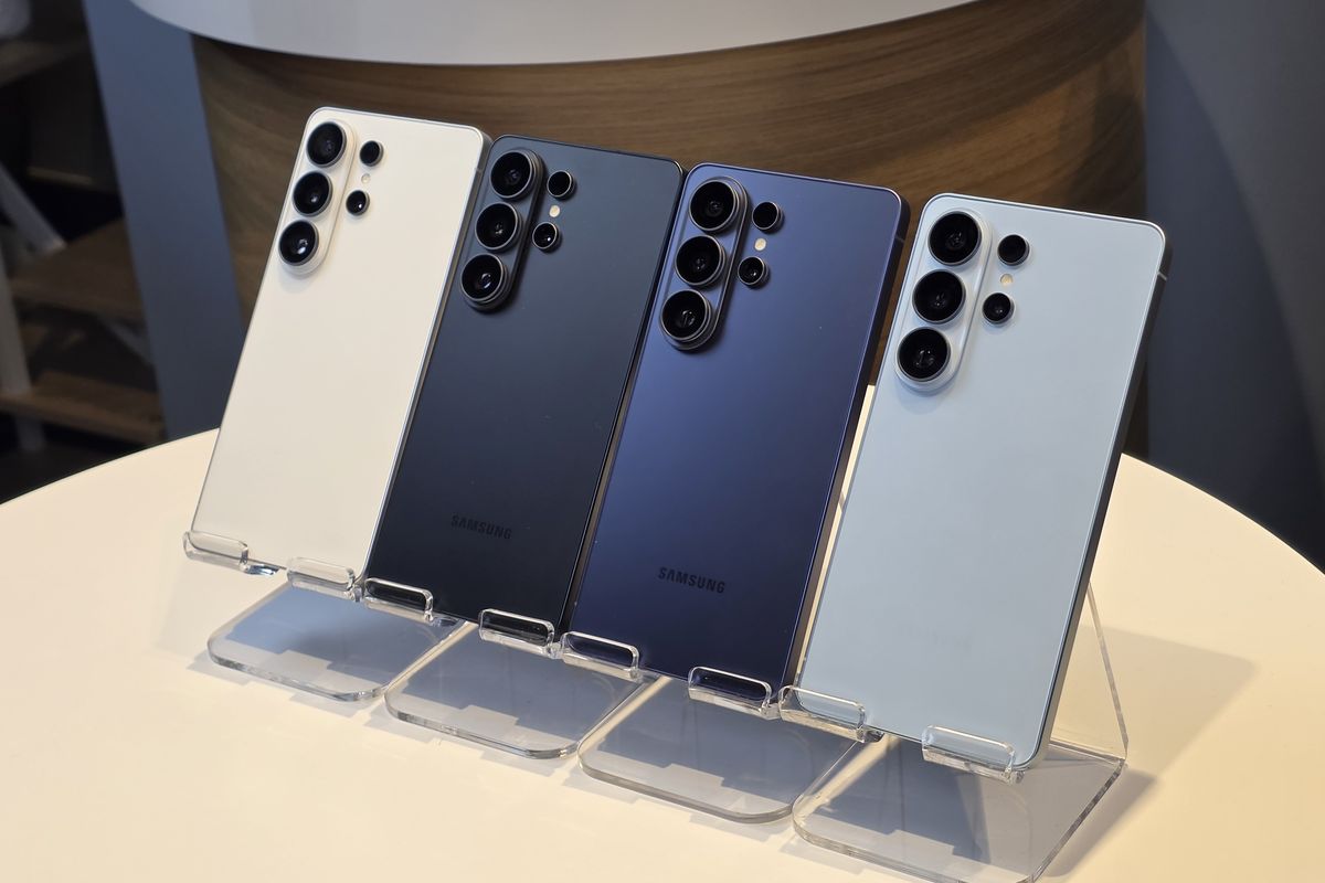harga HP Samsung, Harga HP Samsung Hari Ini 26 Februari 2026, Galaxy S26 Sudah Bisa Dipesan, 1. Samsung Galaxy S26 Ultra, 2. Samsung Galaxy S series lainnya, 3. Samsung Galaxy Z series, 4. Samsung Galaxy A series