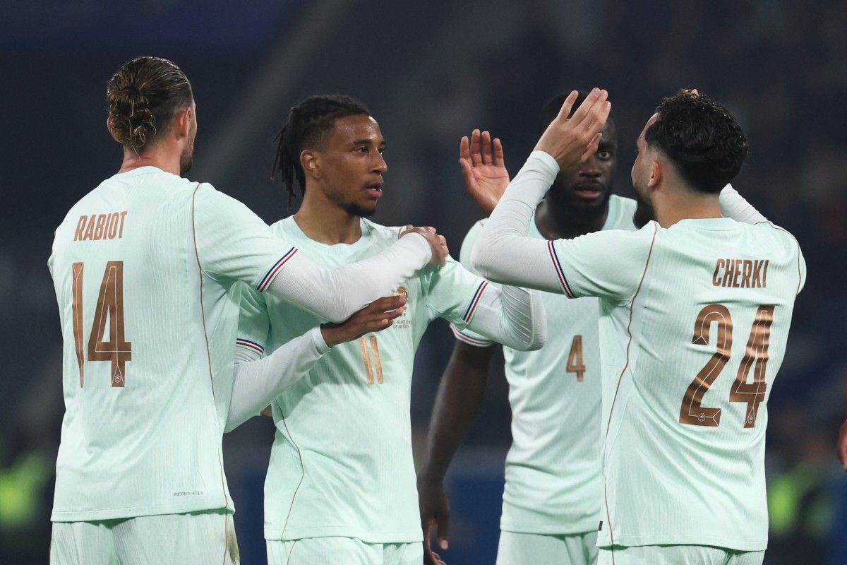 Michael Olise, Perancis, Perancis vs Irlandia Utara, Kylian Mbappe, Piala Dunia 2026, Beda Nasib Olise dan Mbappe, Perancis Tak Cemas Tatap Piala Dunia 2026