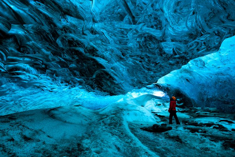 negara terdamai di dunia 2025, apa negara terdamai di dunia, tempat wisata di negara terdamai di dunia, tempat wisata di islandia, rekomendasi tempat wisata di islandia, Islandia Jadi Negara Paling Damai di Dunia, Intip 8 Tempat Wisatanya, 1. Air Terjun Dynjandi, 2. Kirkjufell, 3. Reynisfjara, 4. Reykjavik, 5. Danau Viti, 6. Vatnajokull, 7. Landmannalaugar, 8. Strokkur
