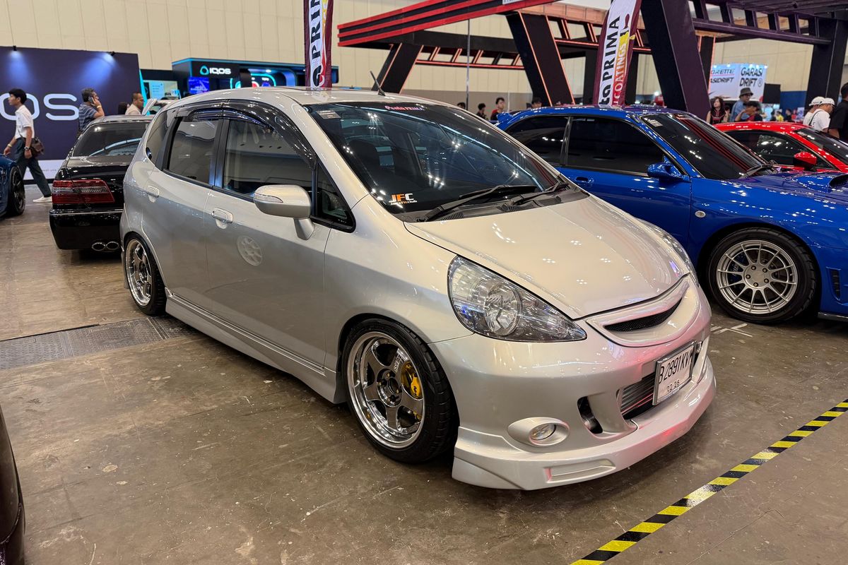 Honda Jazz GD3 CBU: Transformasi JDM Mugen, Klimis, Agresif