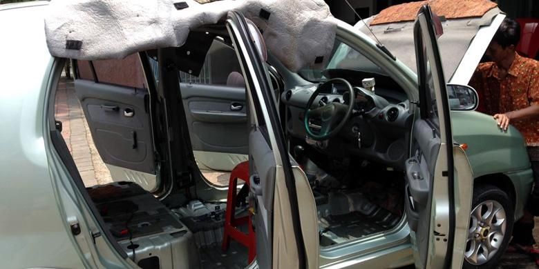 musim hujan, mobil, banjir, mobil bekas banjir, Musim Hujan, Tetap Cermat Beli Mobil Bekas Tanpa Curiga Berlebihan