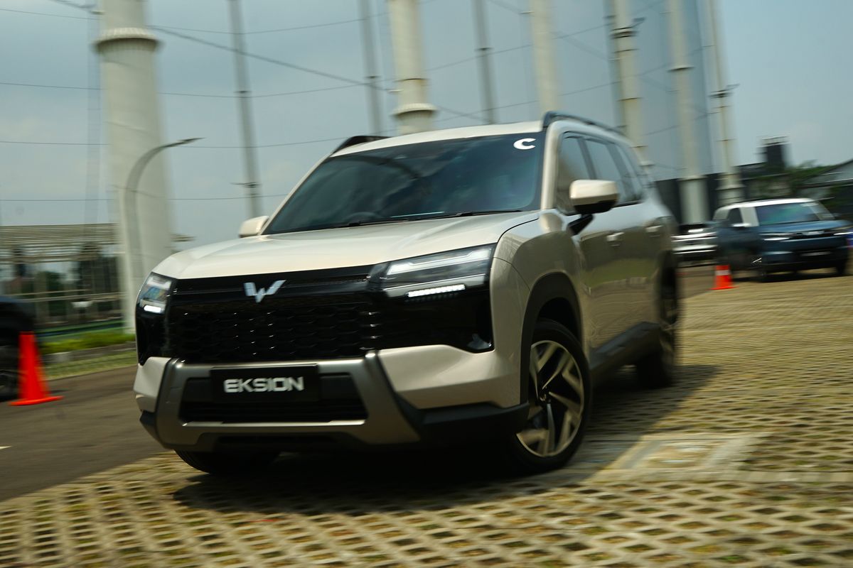 Tiggo 8 CSH, Destinator, impresi, berkendara, Wuling Eksion PHEV, mesin, handling, Jajal Singkat Wuling Eksion PHEV, Penantang Destinator dan Tiggo 8