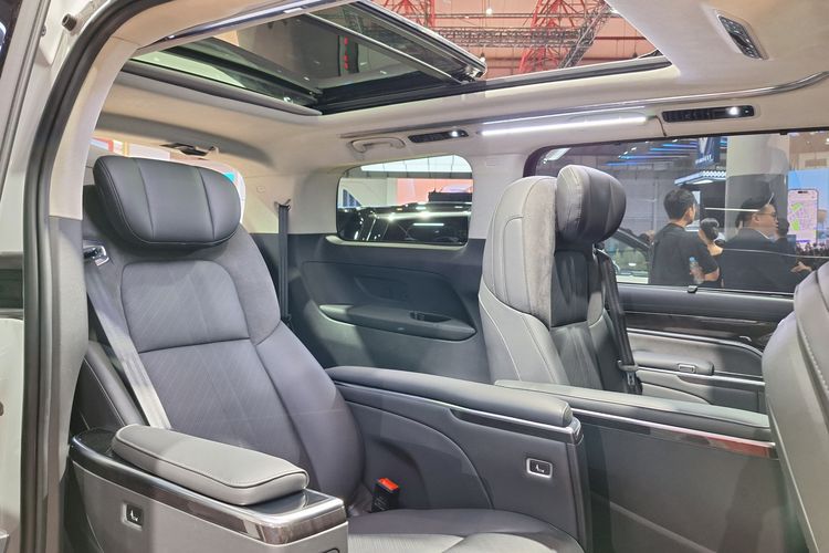 Maxus, kendaraan listrik, dealer, layanan purnajual, Maxus MIFA 9, MAXUS Indonesia, Menilik Cara Maxus Yakinkan Pasar Otomotif Indonesia