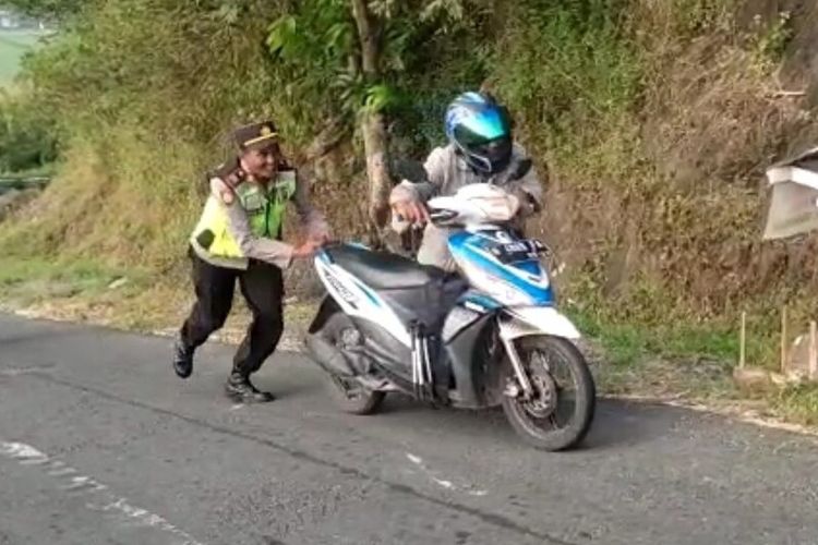 jalur alternatif, Gunungkidul, Nataru, Wisatawan Menuju Gunungkidul Diimbau Gunakan Jalur Alternatif