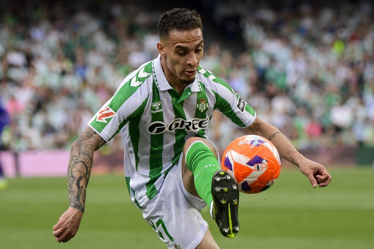 Como, bursa transfer, Manchester United, Antony, Real Betis, Man United, Serie A, Liga Italia, Como 1907, Como vs Manchester United, Como Punya 100 Juta Euro, Berani Bidik Antony