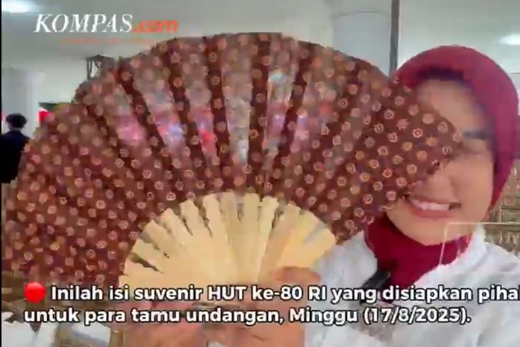 perayaan HUT RI, 17 Agustus 2025, hut ke 80 ri, perayaan HUT ke-80 RI, suvenir hut ke-80 ri, 11 Suvenir Eksklusif dari Istana Merdeka Saat HUT ke-80 RI, Ada Buku Prabowo, 1. Topi “RI-80”, 2. Kaos hitam putih, 3. Tumbler, 4. Pouch kanvas, 5. Kipas batik, 6. Majalah "Peristiwa Sekitar Proklamasi", 7. Handuk kecil, 9. Majalah Kerja Presiden Prabowo, 10. Buku foto “Rekam Jejak Sang Patriot”, 11. Payung