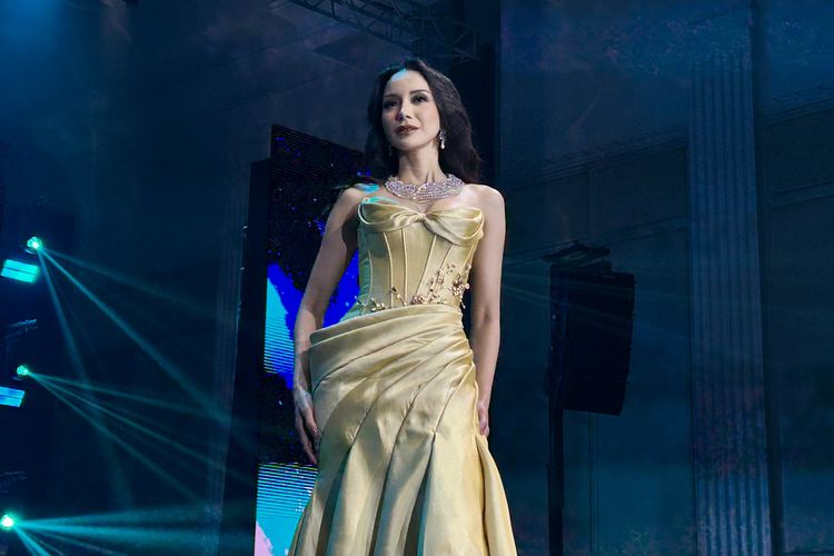 Kirana Larasati, Miss Universe Indonesia, kirana larasati miss universe 2025, kirana larasati ikut miss universe indonesia, profil Kirana Larasati, 2nd runner up miss universe indonesia 2025 Kirana Larasati, umur kirana larasati, Cerita Kirana Larasati di Miss Universe Indonesia 2025, Bangga Jadi 2nd Runner Up, Cerita Kirana Larasati ikut Miss Universe Indonesia 2025, Dukungan dan semangat dari sesama finalis, Lebih mengenal diri setelah ikut Miss Universe Indonesia 2025, Bangga jadi bagian dari Miss Universe Indonesia 2025
