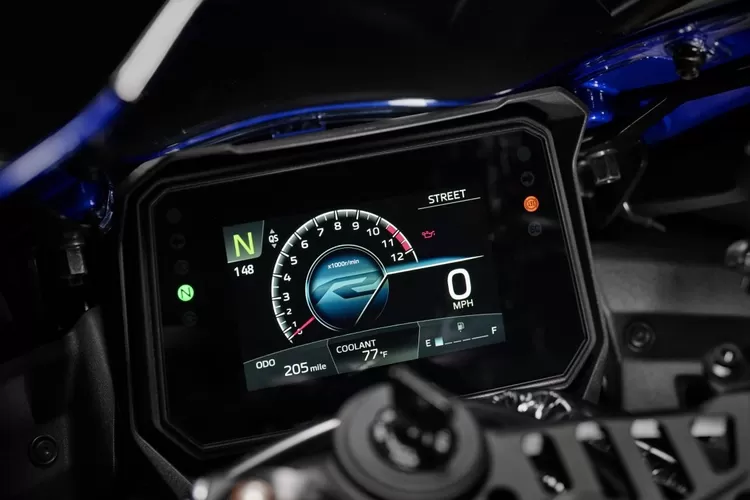 YZF-R9, Yamaha R9 Resmi Meluncur, Harga Rp 200 Jutaan
