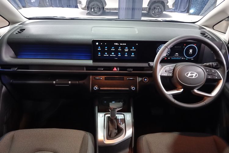 suhu panas, Hyundai, Bluelink, Hyundai STARGAZER, Cuaca Terik Bikin Kabin Cepat Panas, Hyundai Hadirkan Kenyamanan lewat Bluelink di STARGAZER Cartenz