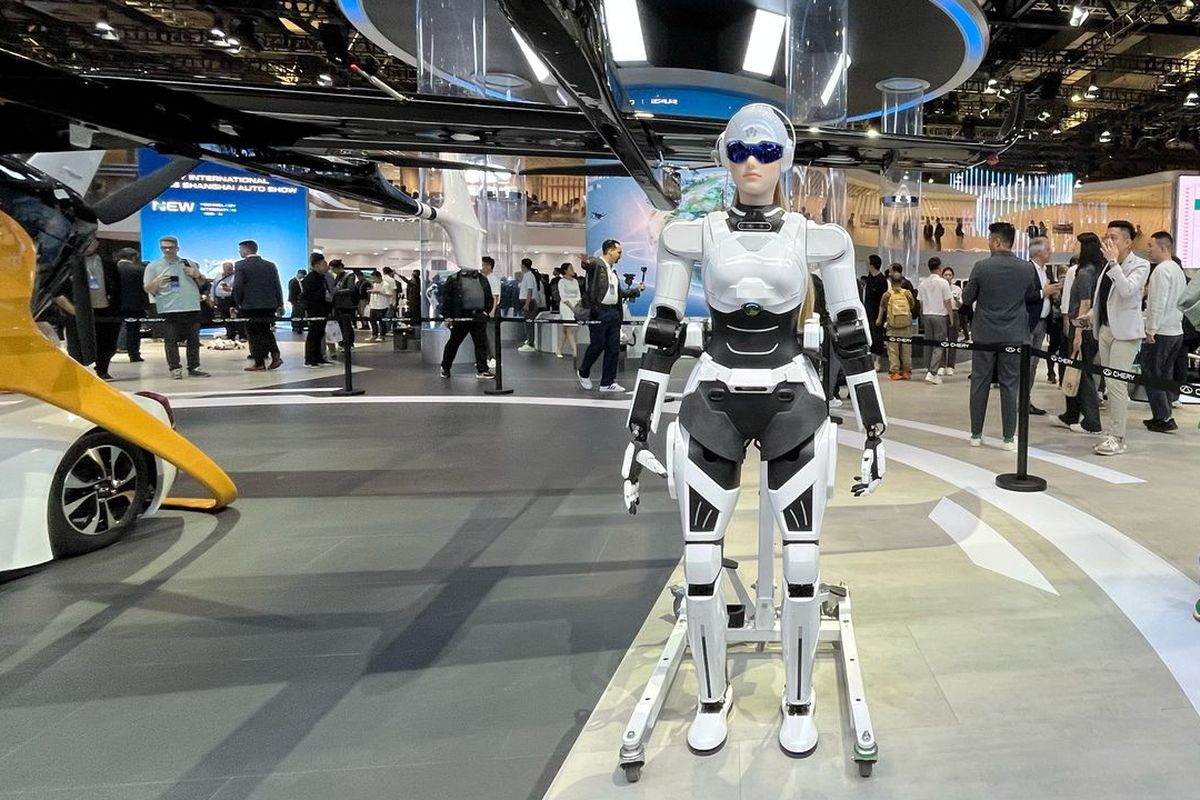 Chery, robot, humanoid, AiMOGA, Robot, Humanoid, Banyak Merek Mobil Bikin Robot, Ini Kata Chery