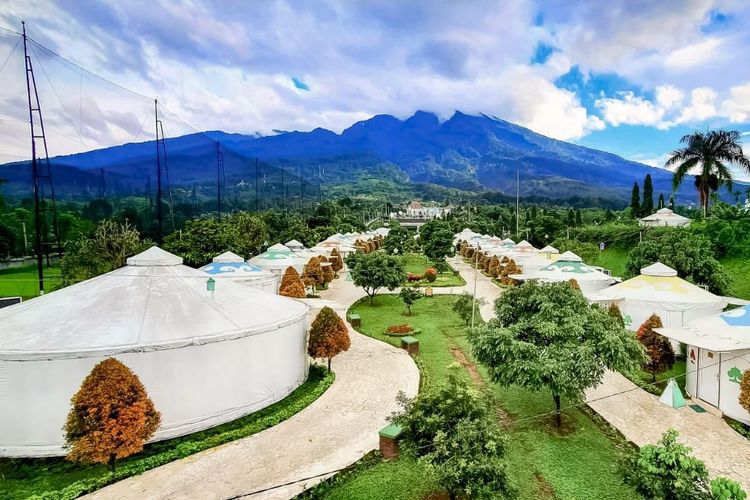 Bogor, Glamping, 7 Tempat Glamping di Bogor, Nikmati Liburan di Tengah Alam, 1. The Highland Park Resort, 2. Forrester Glamping Co, 3. Alesano Village, 4. Puncak Langit Glamping, 5. Glamping Gunung Geulis Adventure Camp, 6. Tenda di Bawah Bintang (Versi Bogor), 7. Gunung Pancar (Sentul)