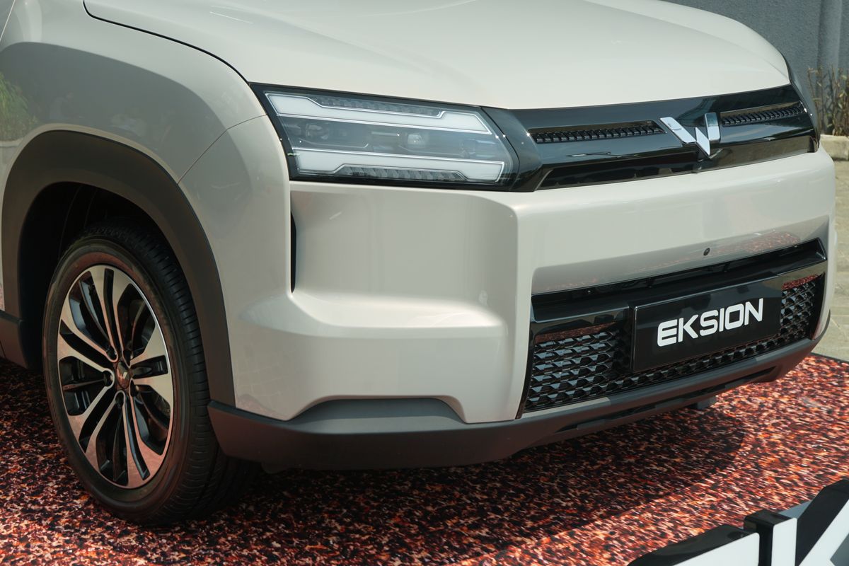 Wuling, PHEV, harga, Wuling Eksion, Bocoran Harga Wuling Eksion, Ada Pilihan EV dan PHEV
