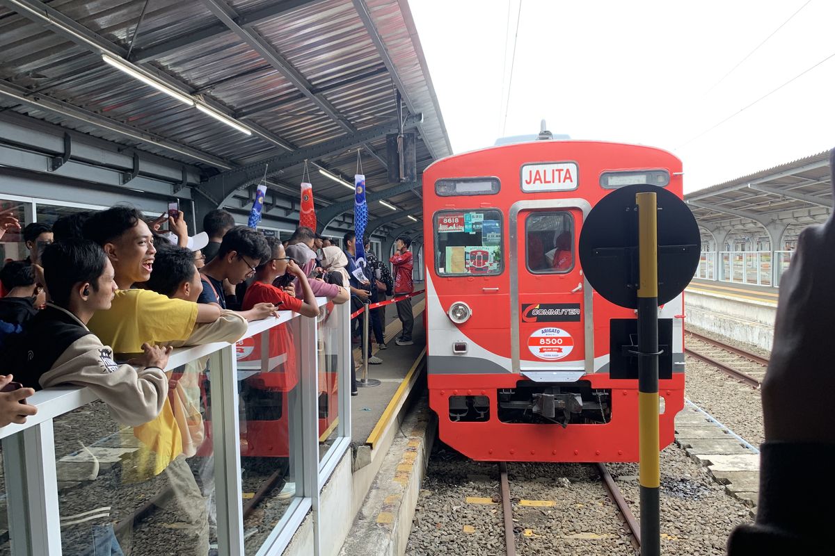 krl jalita pensiun, krl jalita adalah, krl tokyu 8500 jalita, krl jalita 2009, krl jalita dulu, Sayonara KRL Jalita 8500, KRL Impor Pertama dari Jepang Resmi Pensiun
