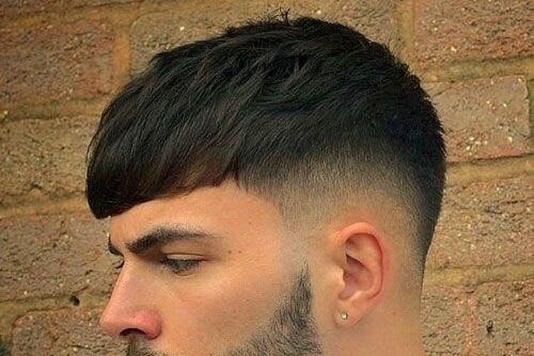 rambut pria, mullet, gaya rambut pria, french crop, hairstyle pria, dahi bentuk m, gaya rambut dahi bentuk m, 2 Gaya Rambut Pria untuk Dahi Berbentuk M