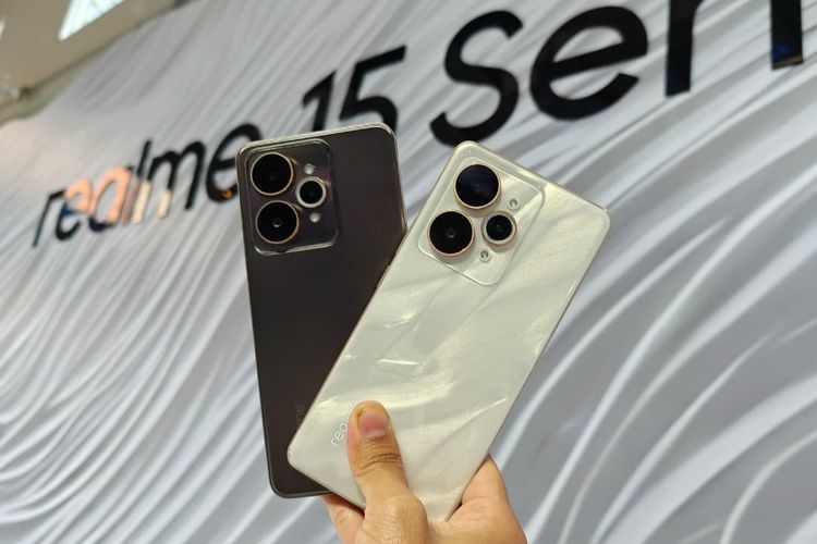 Smartphone, realme, Realme 15, Realme 15 pro, spesifikasi Realme 15 Pro, harga Realme 15 Pro, spesifikasi Realme 15, harga Realme 15, realme 15 indonesia, 5 Perbedaan Realme 15 Pro dan Realme 15 yang Baru Rilis di Indonesia, 1. Kamera, 2. Chipset, 3. Desain layar dan punggung, 4. Dimensi dan bobot, 5. Harga