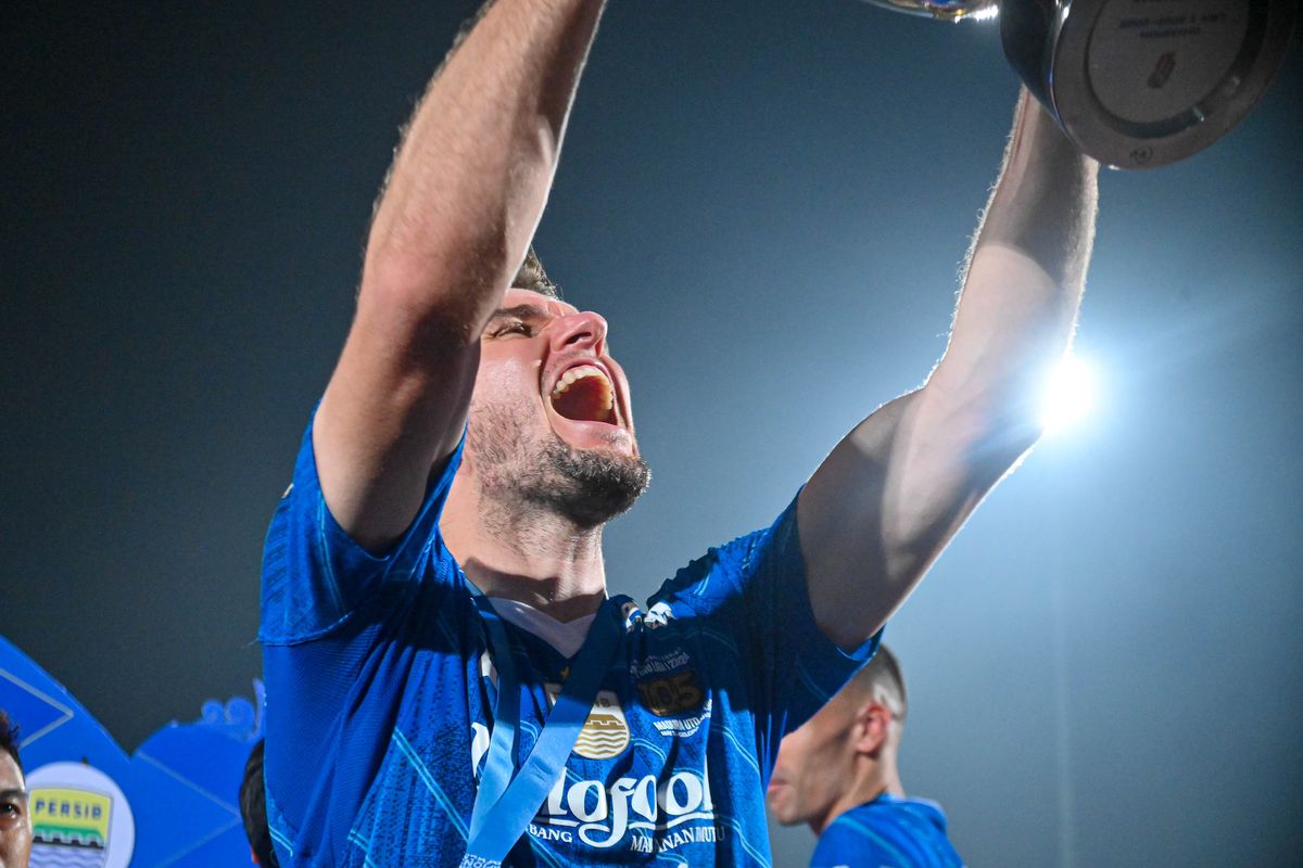 Persib, Nick Kuipers, Dewa United, Jan Olde Riekerink, Piala Presiden 2025, Persib Bandung, Nick Kuipers Belabuh di Dewa United, Langsung Reuni dengan Persib